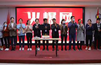 �T������