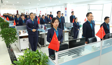 �𱬾W(w��ng)��Ӣ�F�