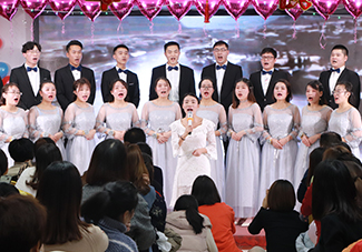 ���S�Ӵ�ϳ��������������A�����ǰ�M��